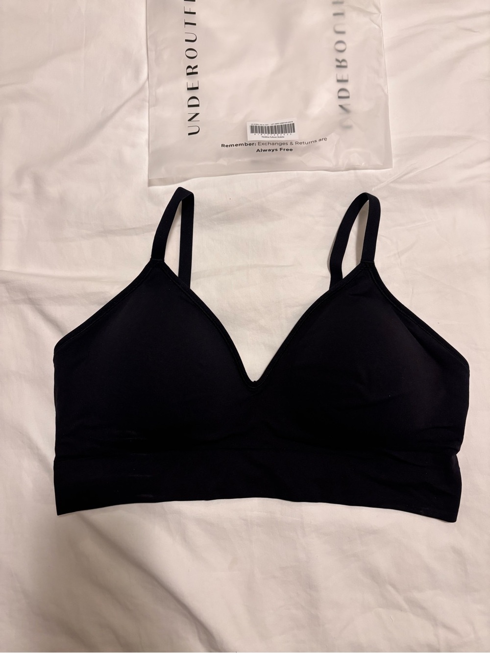 Underoutfit Seamless Black Wireless Bralette Size XL - Picture 1 of 6